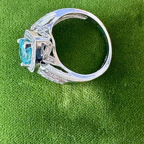Vintage 14k Diamond Topaz Ring Size 8 - Picture 5 of 10